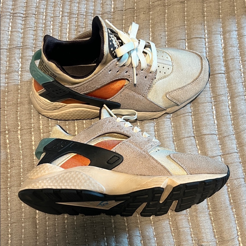 Nike Air Huarache Sneakers